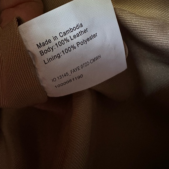 The Sak Faye Large Brown Leather Tote Bag with Double Straps and Zipper Top - Picture 9 of 15